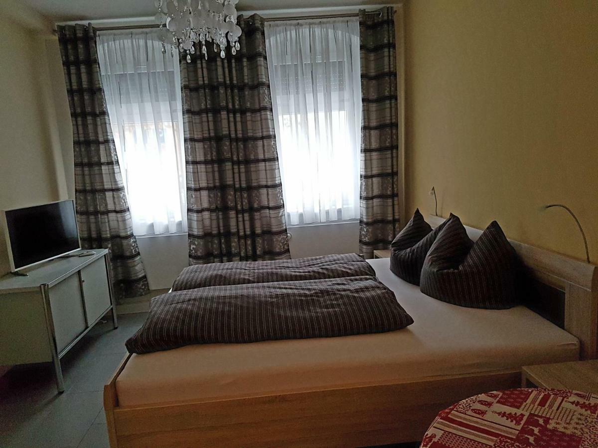 Ferienoase Apartment เพียร์นา ภายนอก รูปภาพ